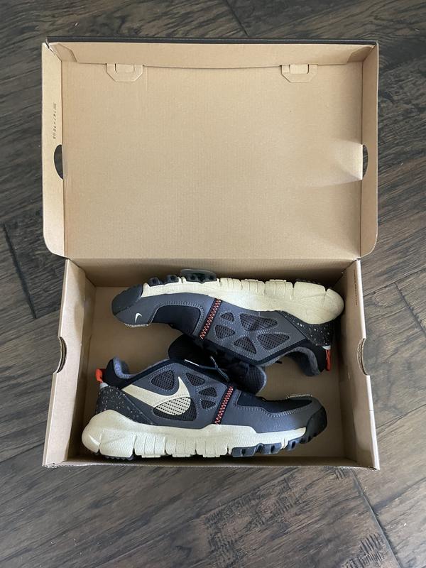 Review Thumbnail Image 0 214863821