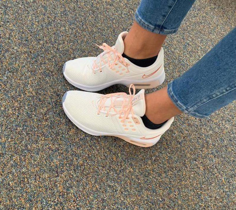 air max bella 4