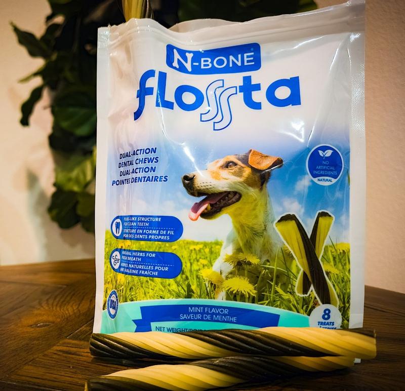N-Bone Flossta Dual-Action Dental Chews Mint Flavor for Dogs N-Bone Flossta Dual-Action Dental Chews Mint Flavor for Dogs
