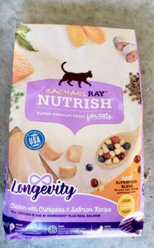 Nutrish cat outlet food reviews