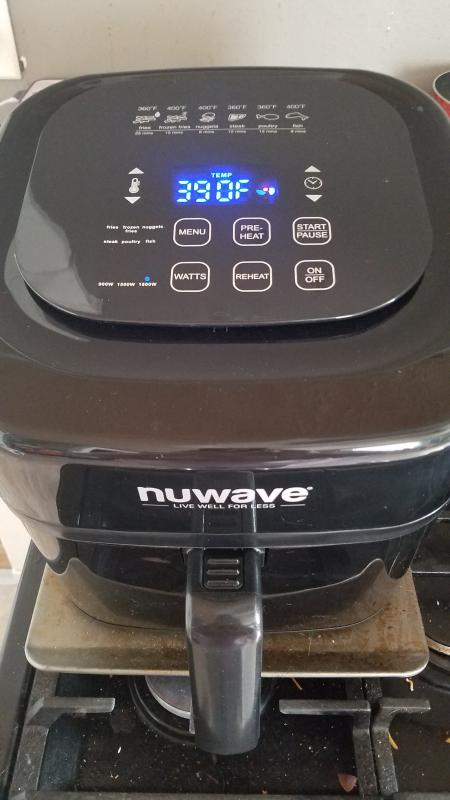 NuWave 37101 Brio 10-Qt. Digital Air Fryer 