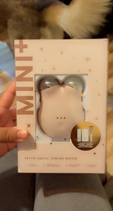 NU.FACEのアウトフィットセット Nuface Trinity+ Complete Set - Complete - Planet Beauty