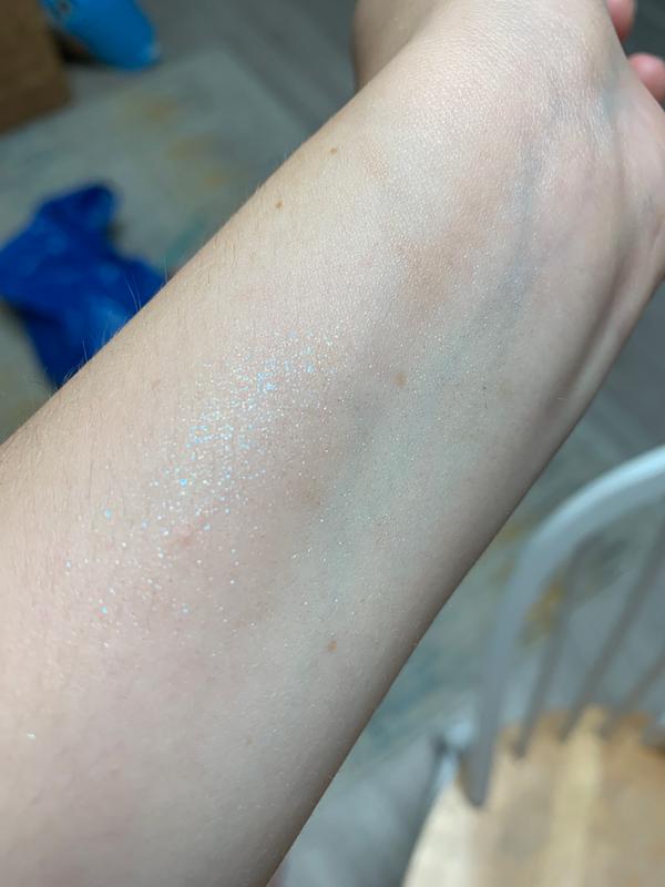 nyx a bit jelly highlighter