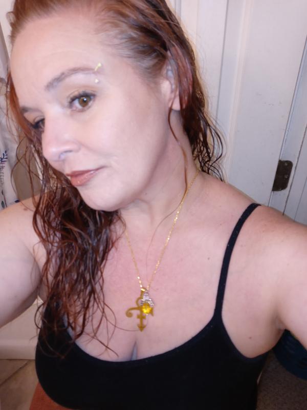 NYX Born to Glow Foundation