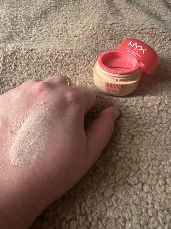 Customer carousel item 6.