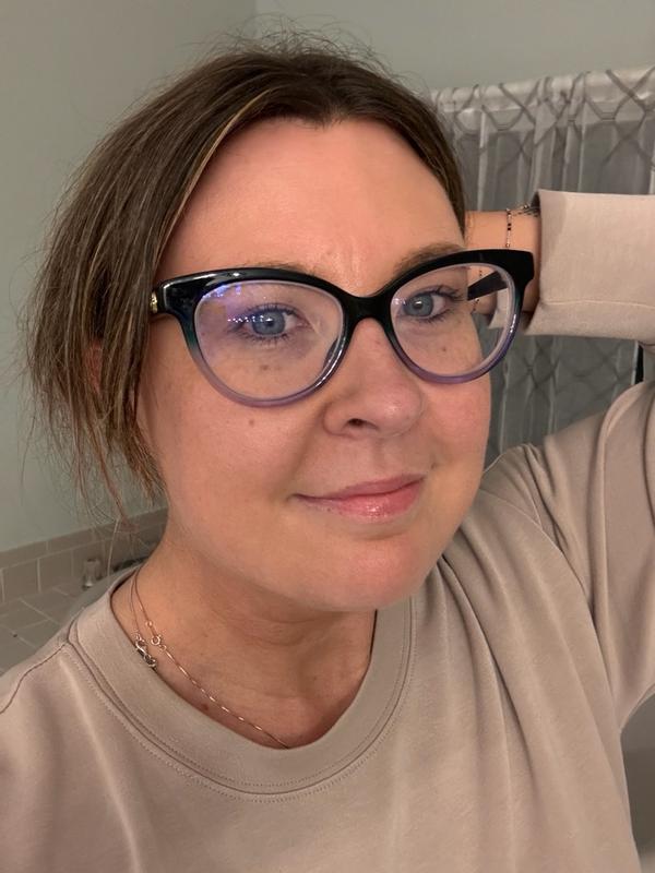 Customer carousel item 12.