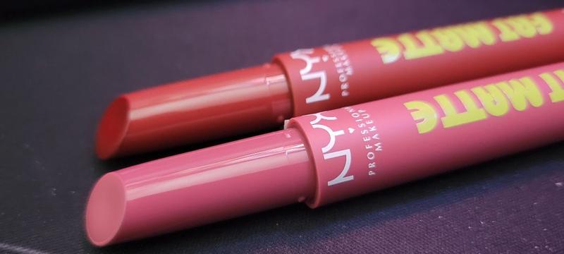 Customer carousel item 8.