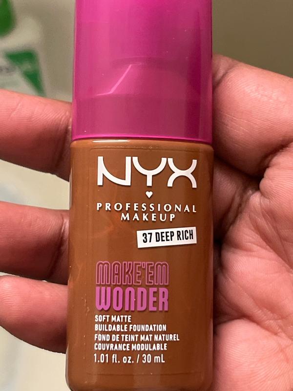 Customer carousel item 12.