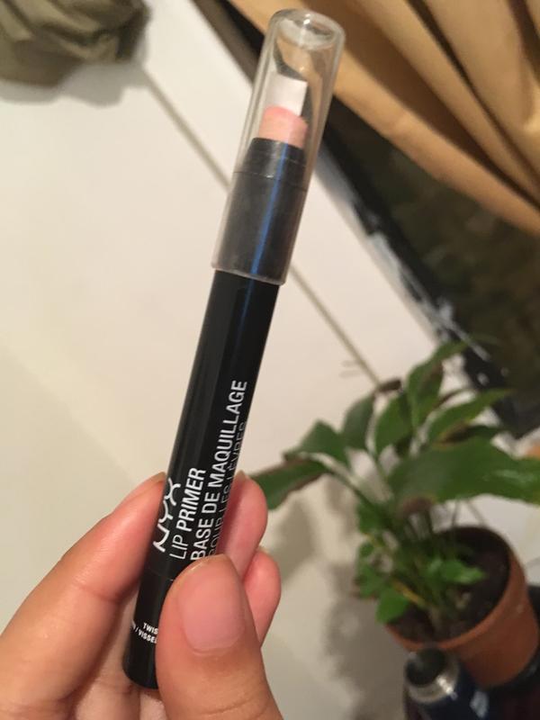 Lip primer in Nude