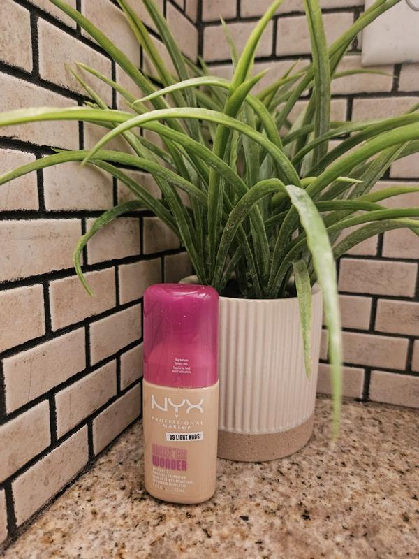 Customer carousel item 4.