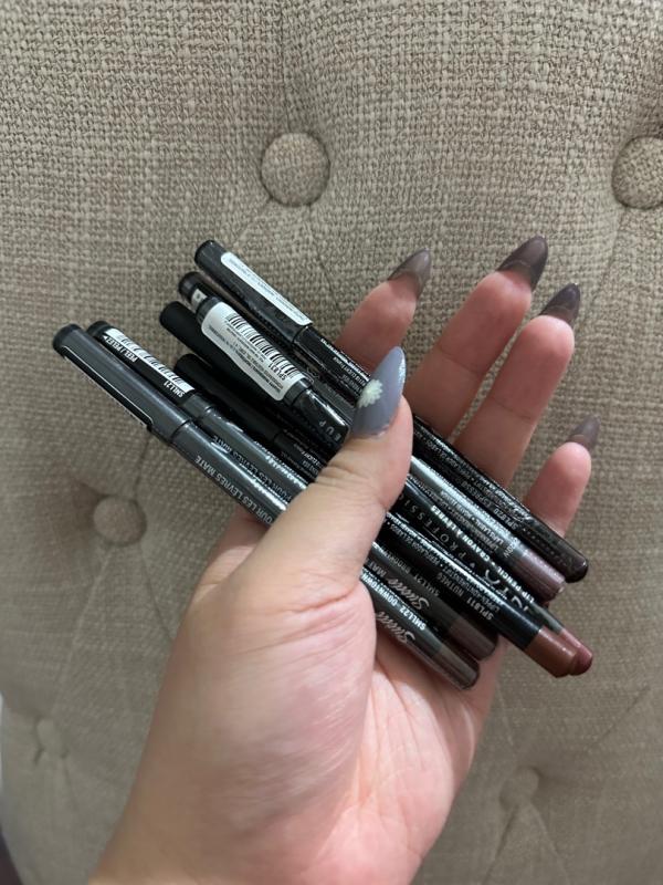 Customer carousel item 7.