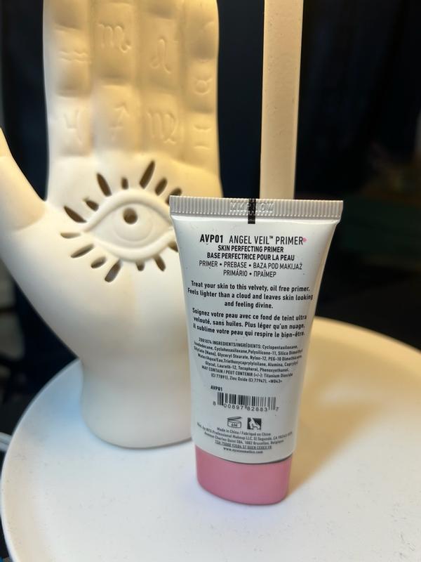 Customer carousel item 1.