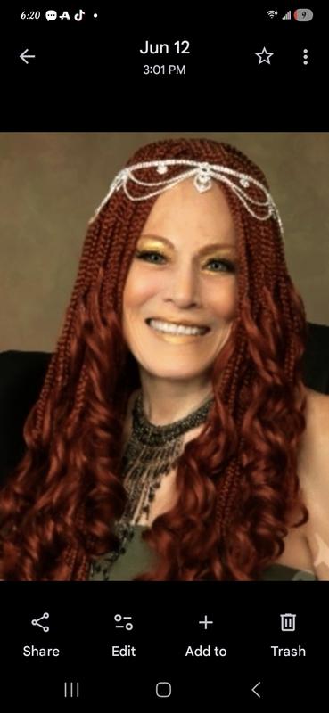 Customer carousel item 3.