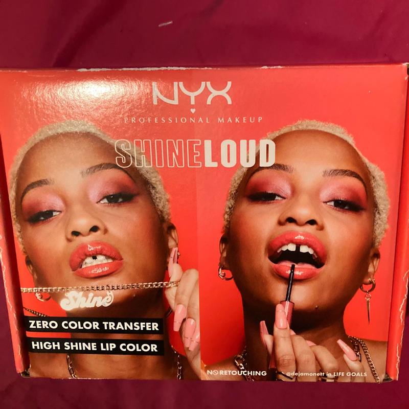 NYX PROFESSIONAL MAKEUP Shine Loud Long-Lasting Liquid Lipstick with Clear  Lip Gloss - Pack of 2 (Magic Maker Goal Crusher) Pack Of 2 (Magic Maker &  Goal Crusher)