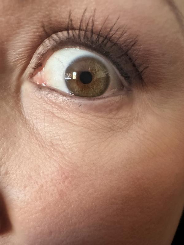 Mascara after no less than 8 hours