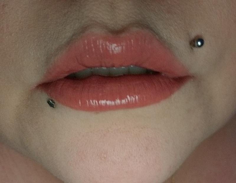 The gloss sans liner.