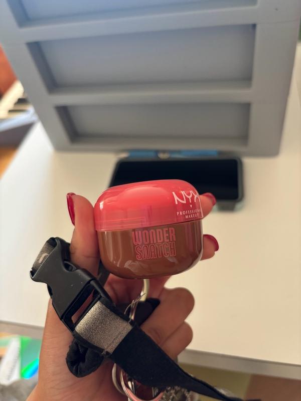 Customer carousel item 10.