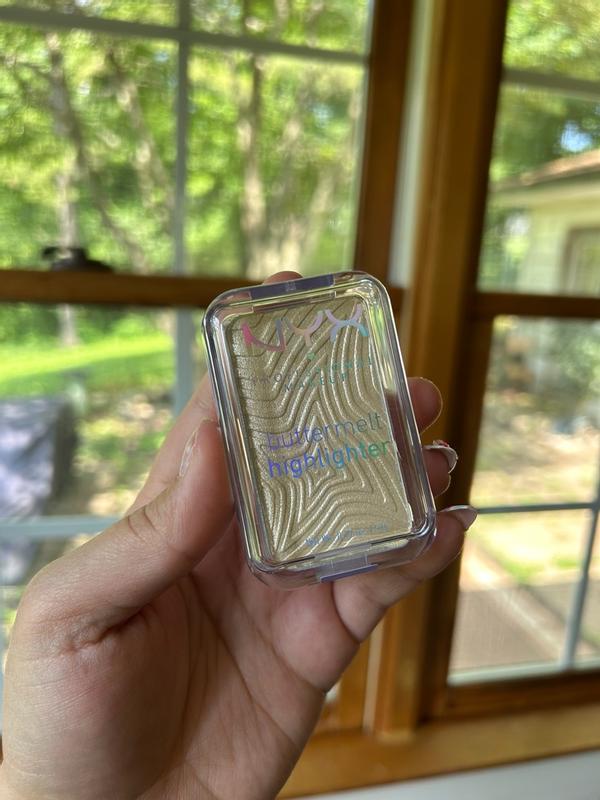 Customer carousel item 7.