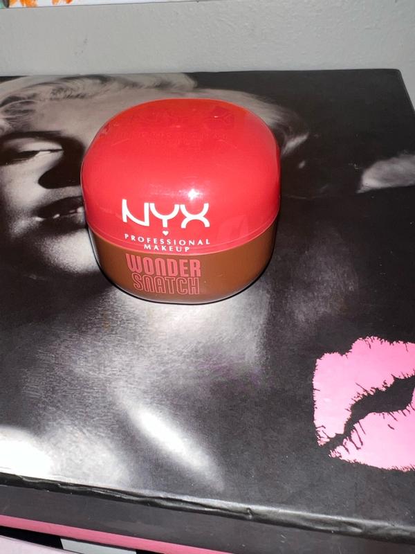 Customer carousel item 7.