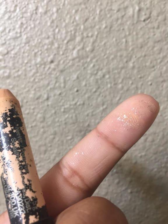 Glitter payoff from lightly touching the coating.