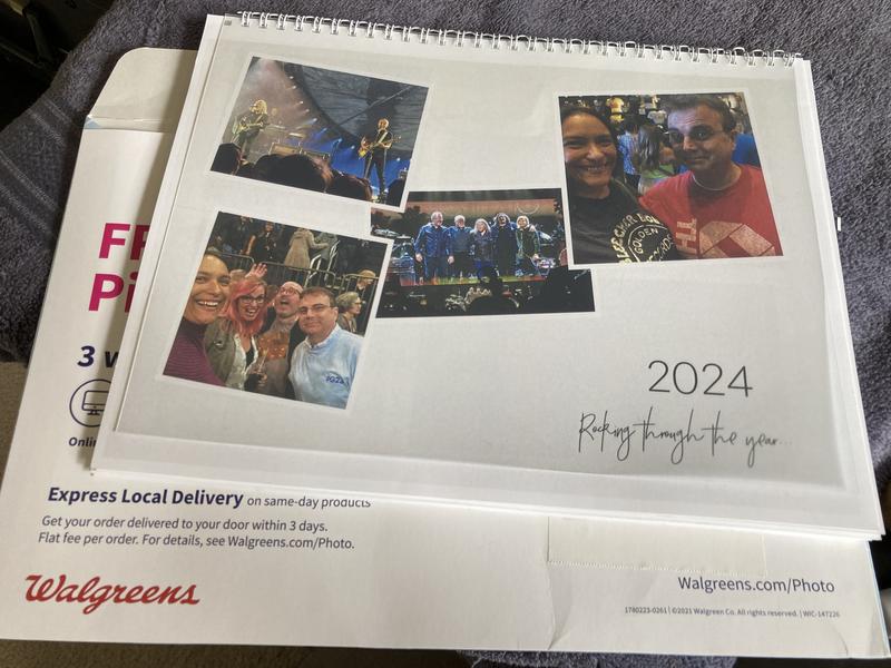 Create Personalized Premium 11.5x14 Photo Wall Calendar | Snapfish US
