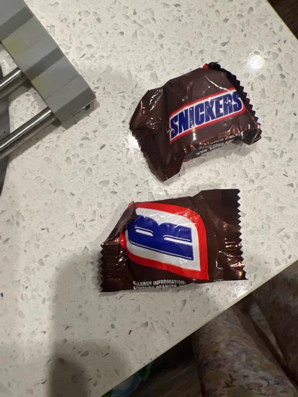 SNICKERS 100 Calories Chocolate Candy Bar, 0.76 oz | SNICKERS®