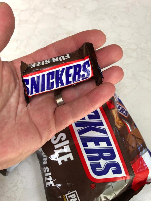 Snickers Mini Size Milk Chocolate Candy Bars - 9.7 oz Bag - DroneUp Delivery
