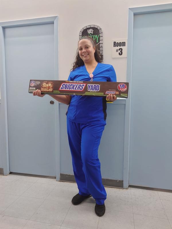 SNICKERS Yard Individually Wrapped Milk Chocolate Christmas Candy