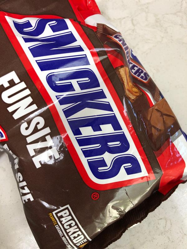 Snickers Mini Size Milk Chocolate Candy Bars Bag, 9.7 oz - Fry's Food Stores