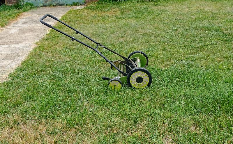 Years old, much used and never sharpened. Still works the same.