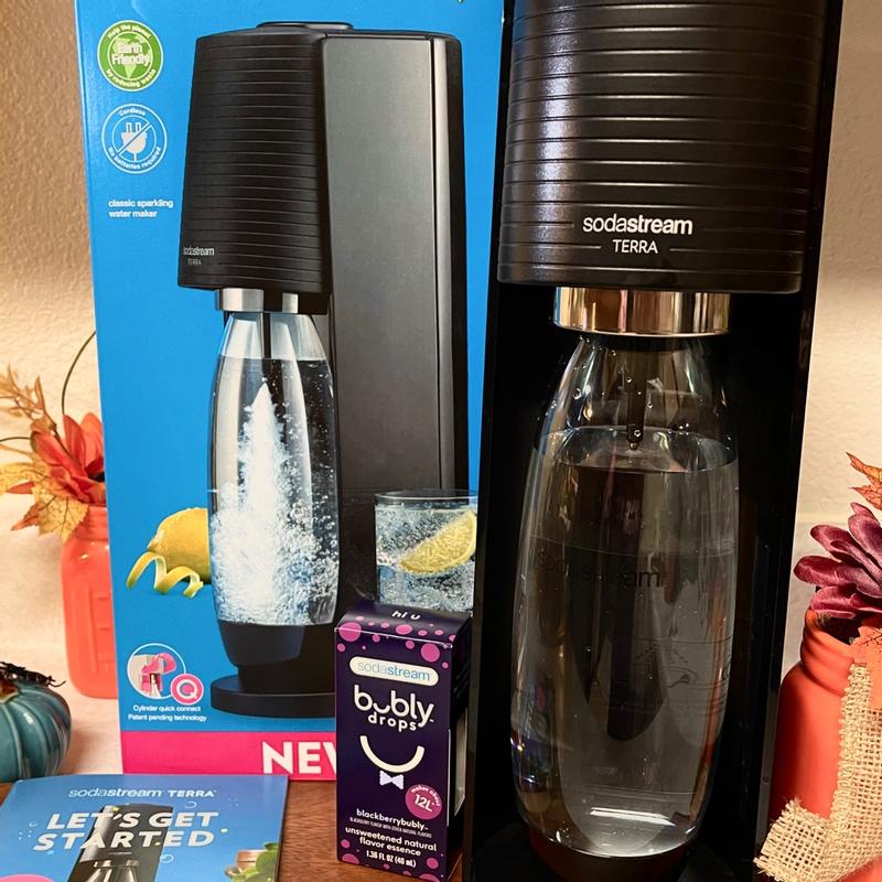 SodaStream Black Terra Water Making Machine/Starter Kit