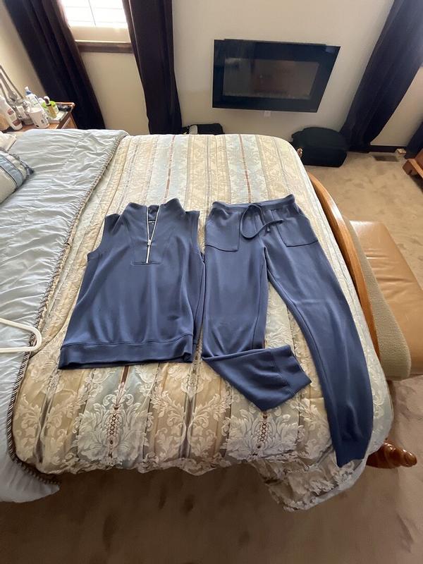 Review Thumbnail Image 0 377998028