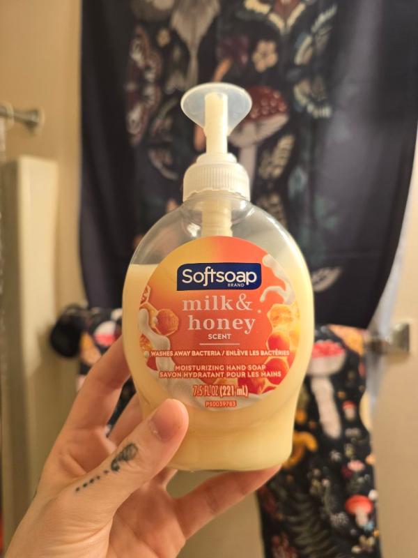Softsoap Milk Honey Scent Liquid Hand Soap,Moisturizing Liquid