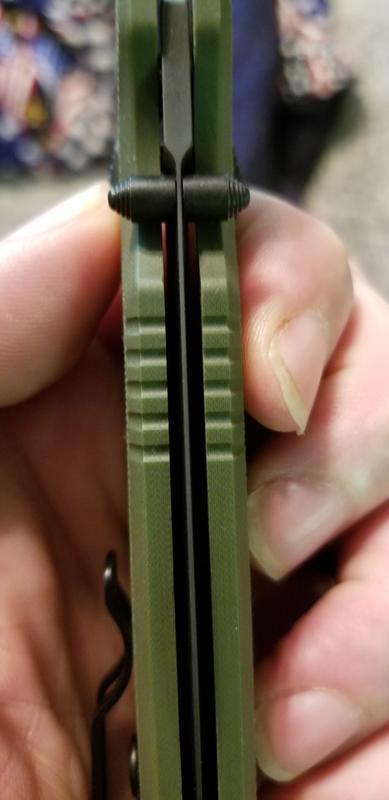 The spine side of the blade. Thin front back and middle.