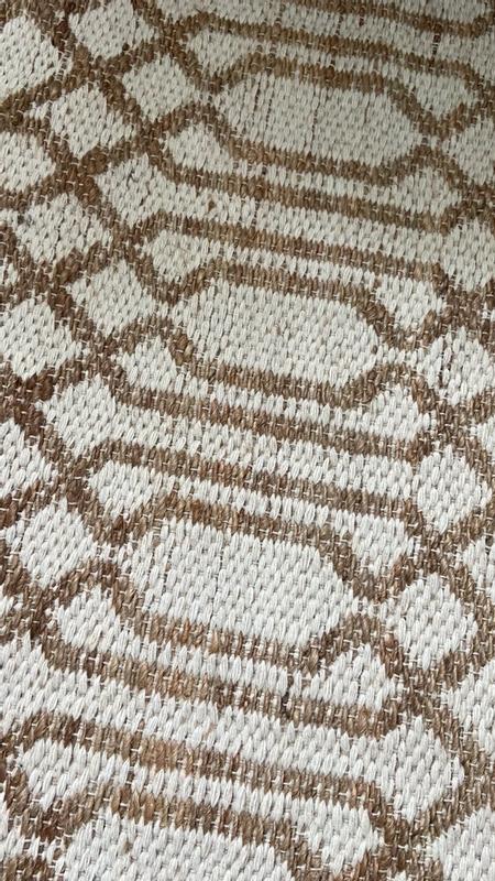 Review Thumbnail Image 2 327609188