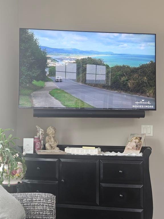 Love my anti-glare Samsung TV with my Sonos sound bar