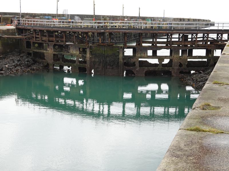 Customer carousel item 1.