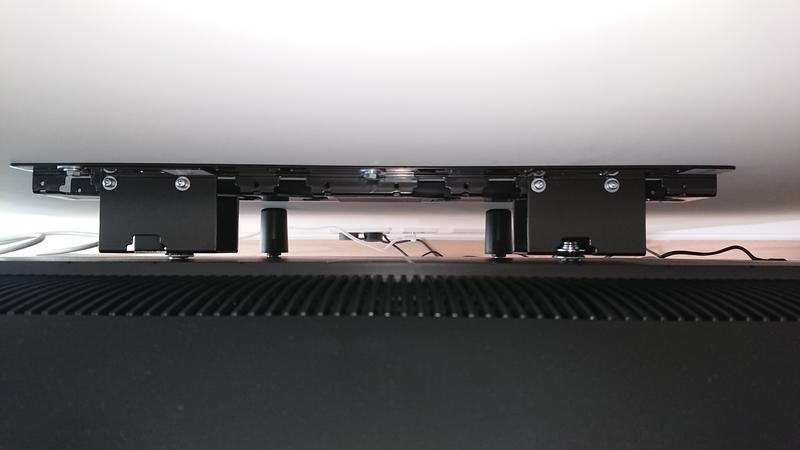 Mount on wall, solid installation