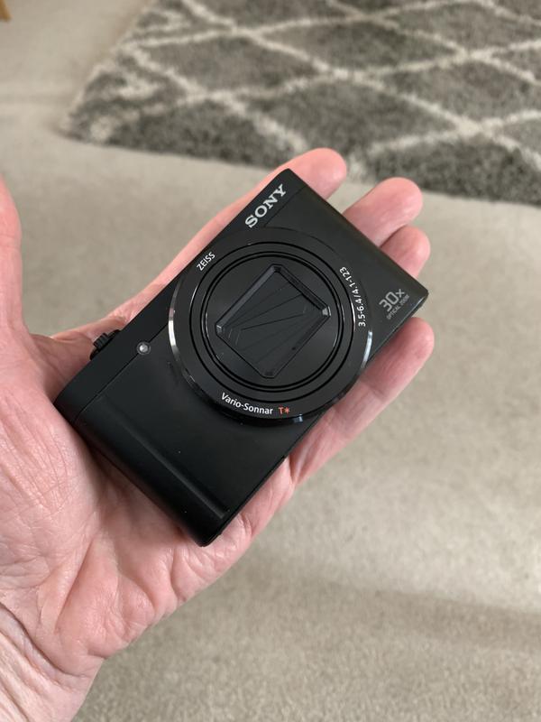 Sony DSC-WX500B 18.2MP 30X 3