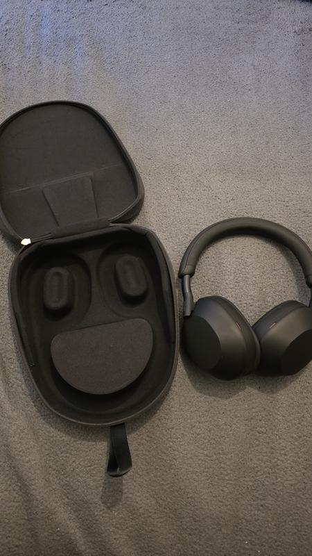 Customer carousel item 3.