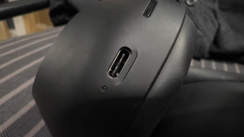 Features USB-C charging port, 3.5mm Jack port, On/Off, ANC On/Off, and Touch Controls on the Right Earcup