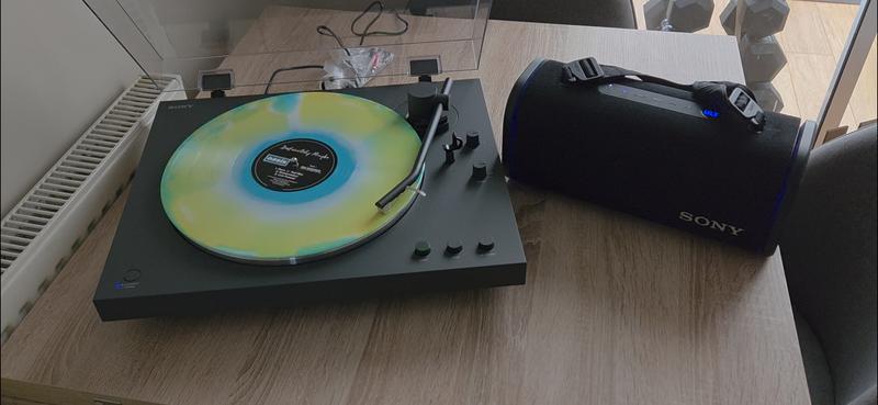 Customer carousel item 12.