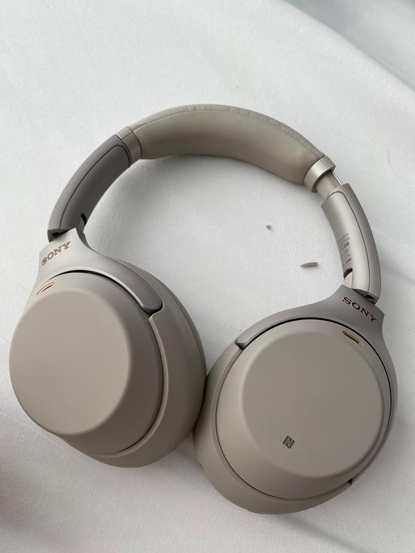 Sony WH-1000XM3 Wireless Noise-Canceling Over-Ear Headphones