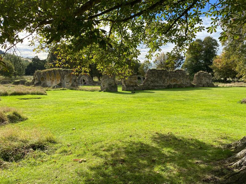 October day at an old abbey