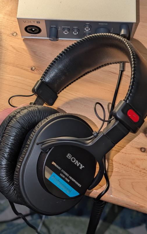 【値下げしました】【箱無し】【美品】SONY MDR-7506 Amazon.co.jp: ◇◇ SONY ステレオヘッドホン MDR-7506 ◇並行輸入品