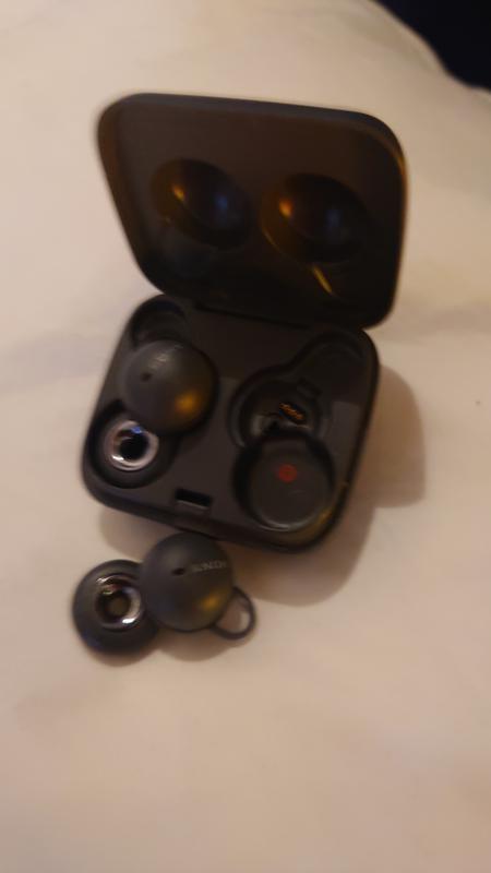 Small & innovative, Another excellent edition from Sony