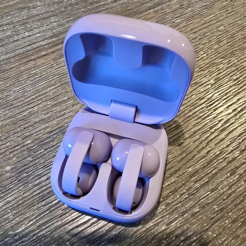 Customer carousel item 1.