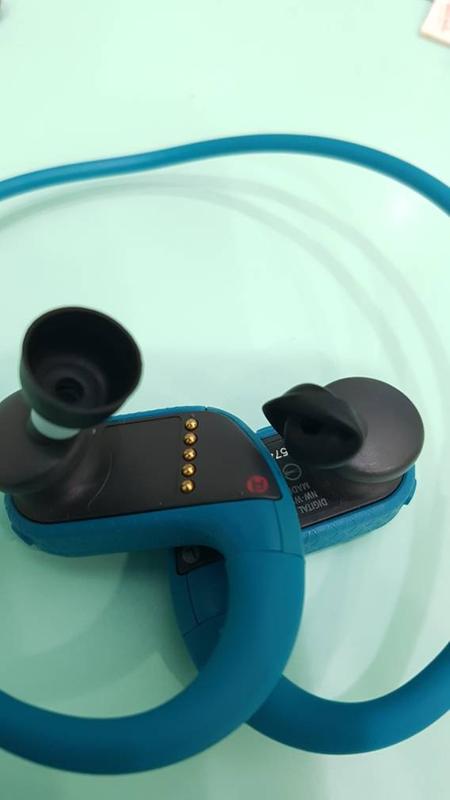 earbud flipping over as when its removed