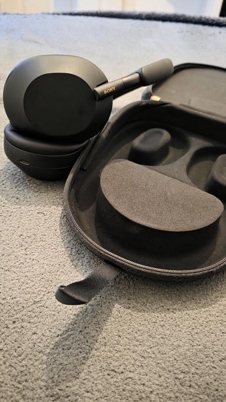 Customer carousel item 4.