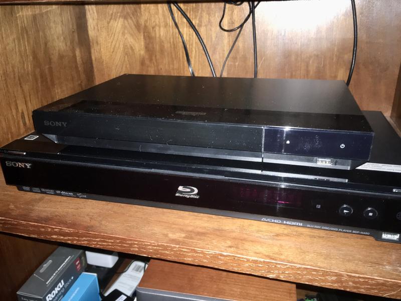 UBP-X700 4K player on top, older Sony BDP-N460 below. Good duo.